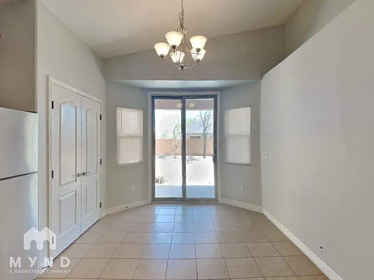 1229 E Prickly Pear St — Photo 11