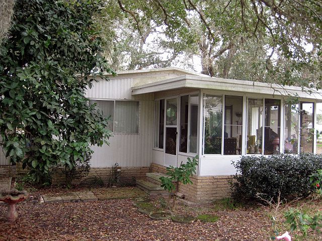 2nd image of 102 Crossways Dr