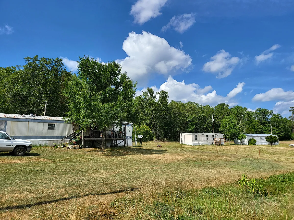 Building Photo - 122 Wyles Ln