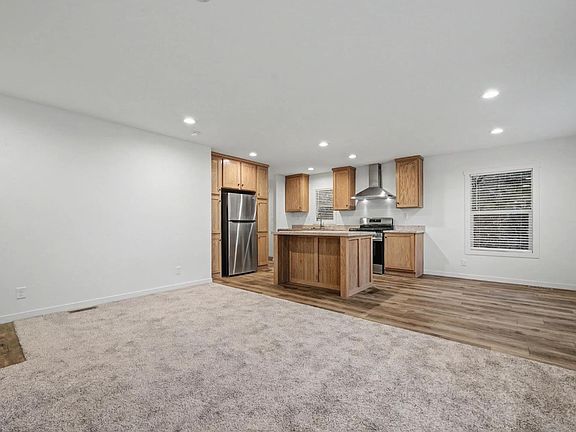 5th image of 14074 Irishtown Rd #12