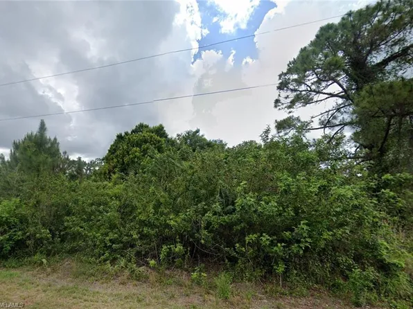 819 Fitch AVE, LEHIGH ACRES, FL 33972