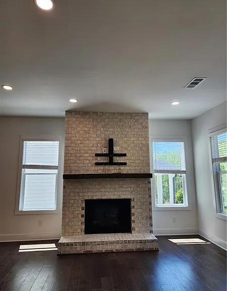 1241 Westshore Dr — Photo 9