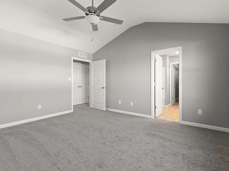 344 Pageant Dr — Photo 16