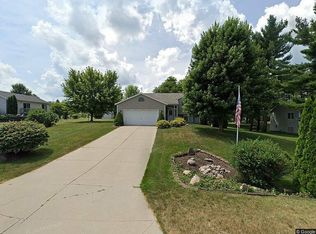 7376 High Timber Dr, Greenville, MI 48838