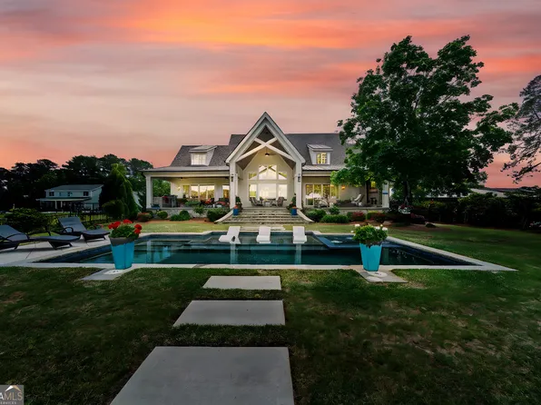 239 Lakeshore Cir, Milledgeville, GA 31061