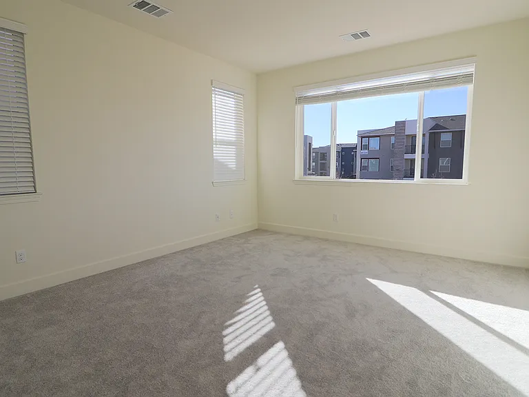 6735 Lunar Descent Dr — Photo 21