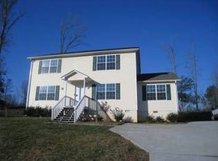 121 Chesterton Dr, Athens, GA 30607