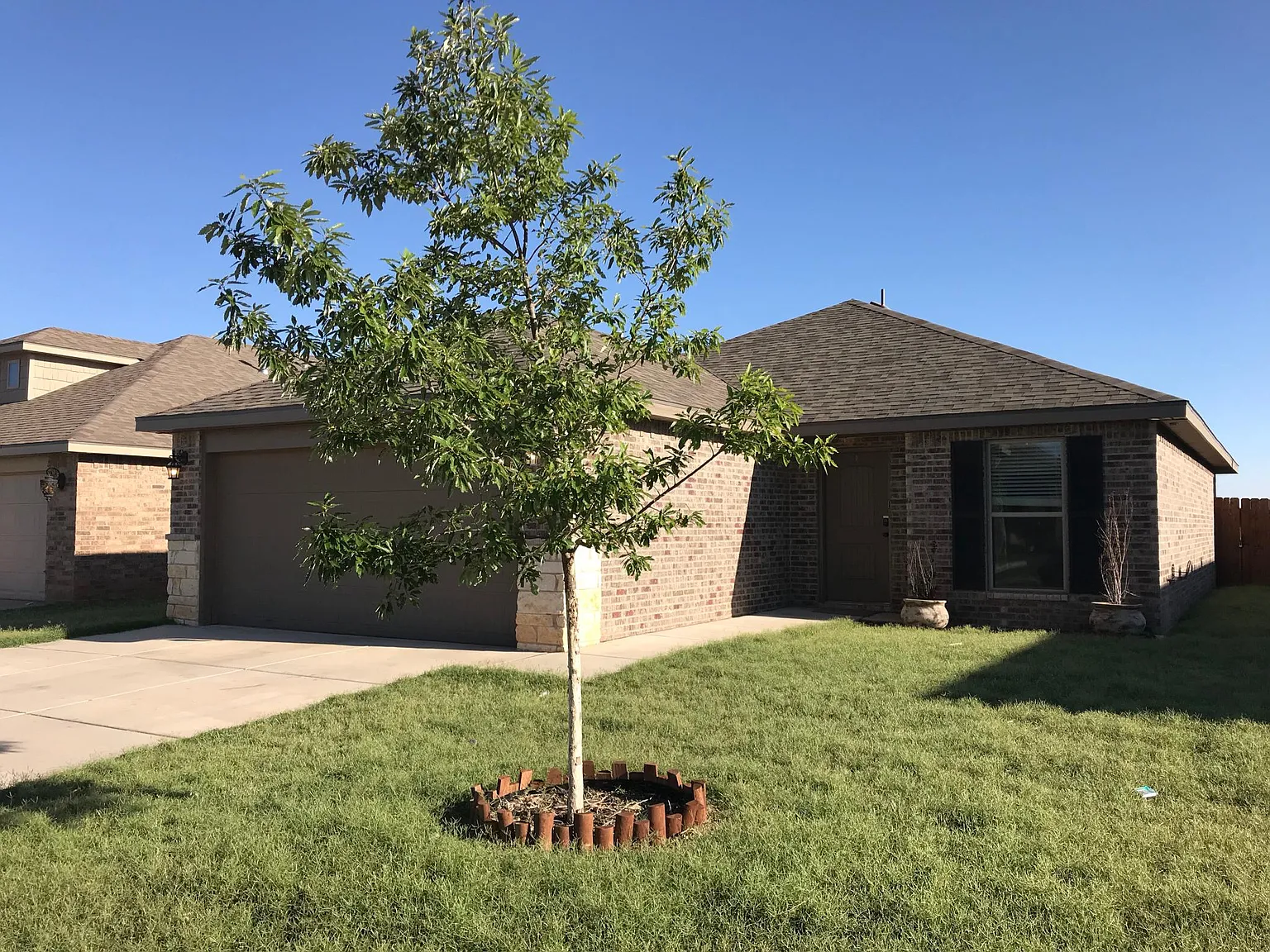 3 bed, 1450 sqft, $1,750 — Photo 1