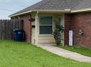 6748 Trail Lake Dr, Fort Worth, TX 76133