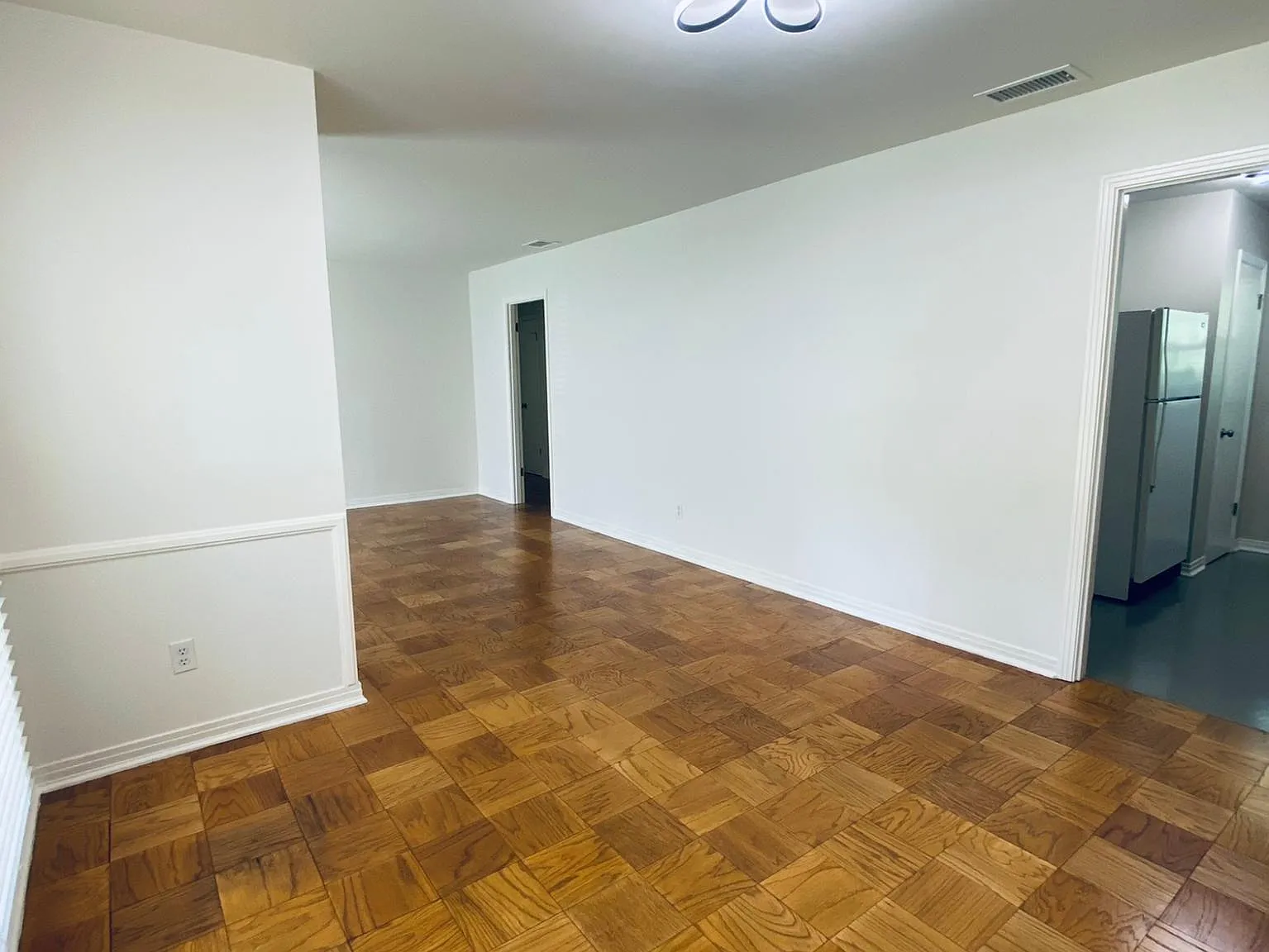 214 Glen Oaks Rd — Photo 4