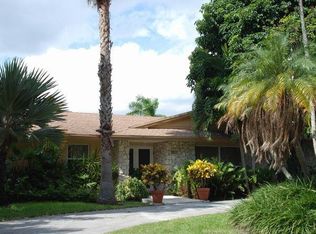 9800 SW 71st Ave, Pinecrest, FL 33156