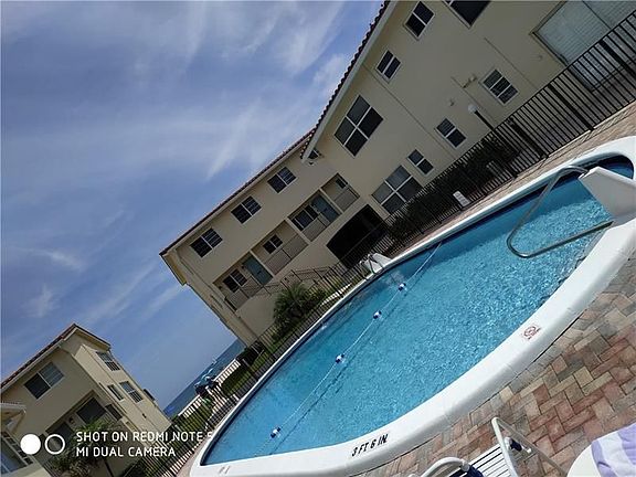 3rd image of 5450 N Ocean Blvd #25
