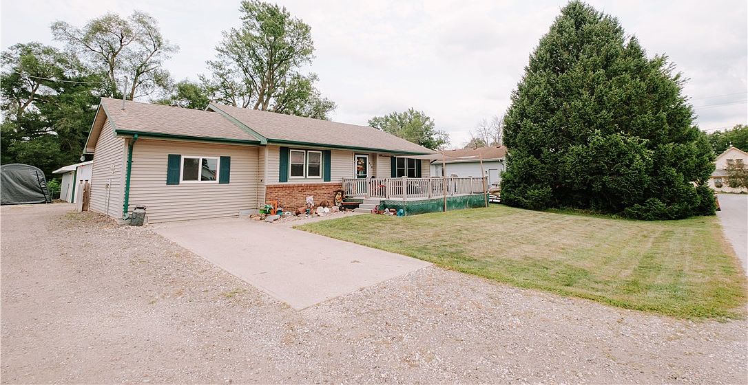 375 West St, Martensdale, IA 50160 Zillow
