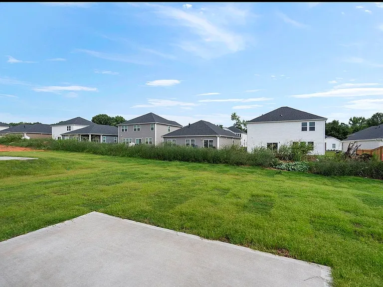 652 Orsman Trl — Photo 42