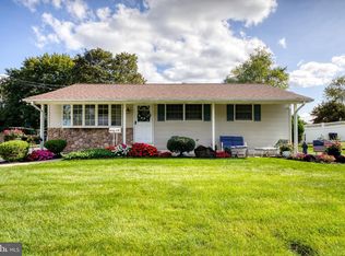43 Bruce Dr, Deptford, NJ 08096