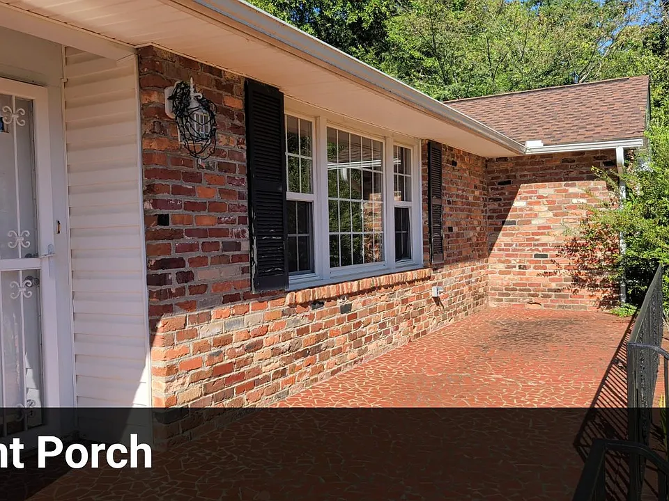 2821 Poinsett Hwy