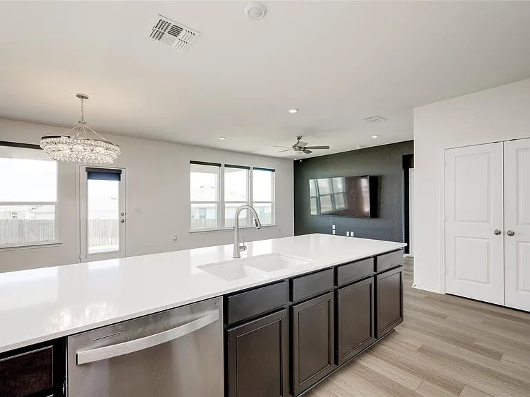 8203 Tranquil Glade Trl — Photo 29