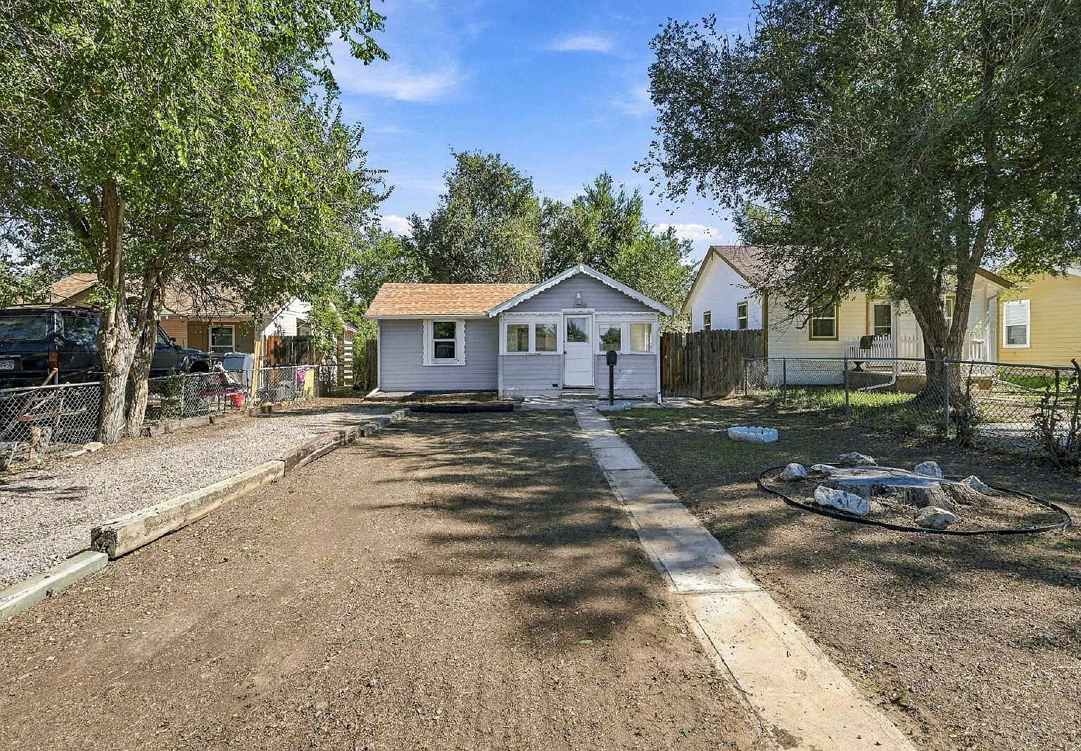 1 bed, 1.0 bath, 564 sqft, $1,496 — Photo 3