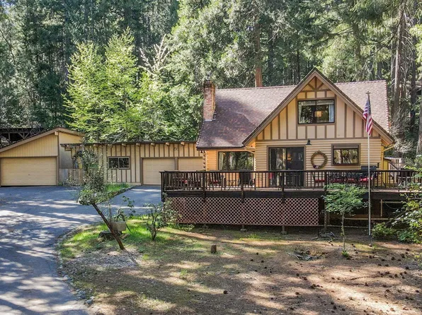 111 N Lakeview Dr, Trinity Center, CA 96091