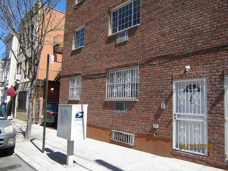 2nd image of 469a  E. 184st #1