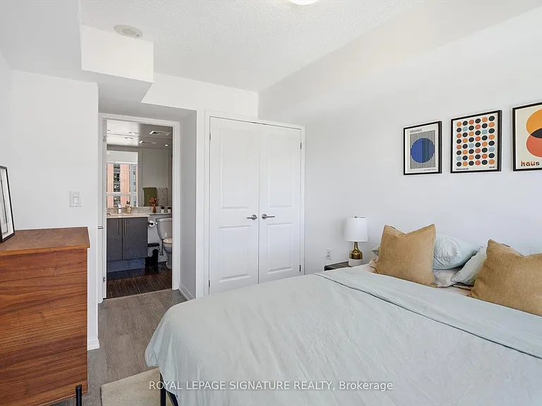 125 Western Battery Rd #1516 — Photo 20