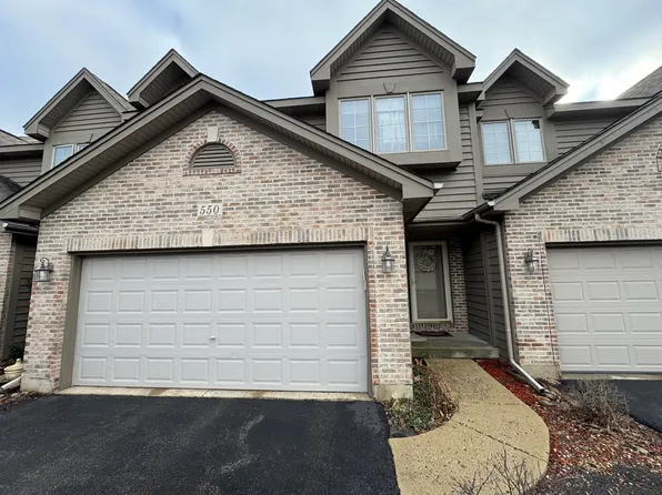 550 Silver Aspen Cir Unit 550, Crystal Lake, IL 60014