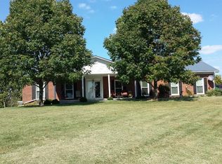 988 Avenstoke Rd, Waddy, KY 40076