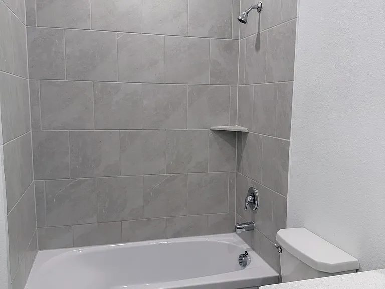 1200 Mahogany Ln — Photo 11