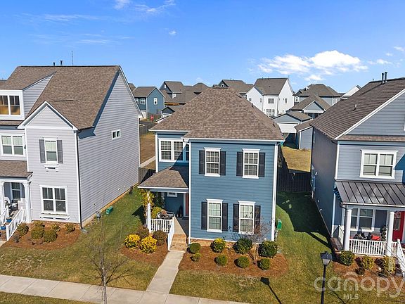 3rd image of 11315 Miller Rd