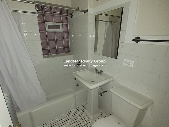 3rd image of 847 W Agatite Ave APT 1N
