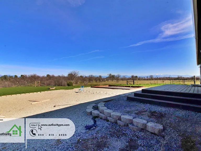18848 Lorina Dr — Photo 26