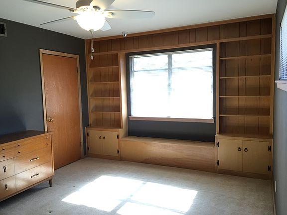 5th image of 1045 Eunice Dr