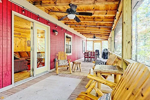 241 Mystic Ln Photo 1