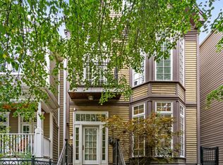 1336 W George St #2, Chicago, IL 60657