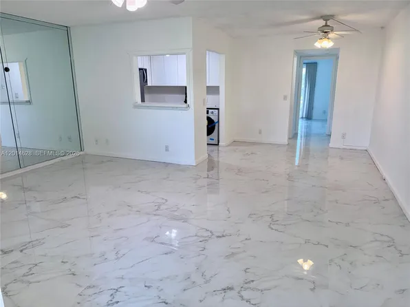 272 Dorset Dr #G, Boca Raton, FL 33434