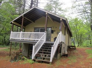 264 Shoreline Dr, West Brookfield, MA 01585