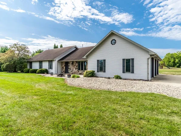 2545 N Etna Rd, Columbia City, IN 46725