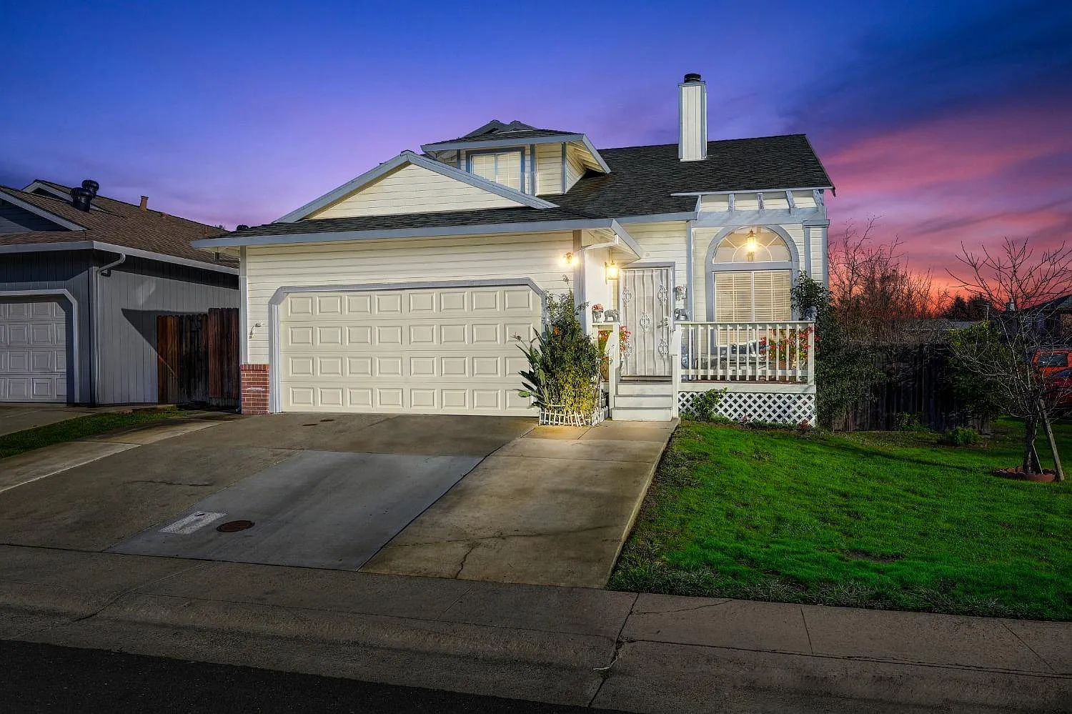 136 Creekside Cir photo 1