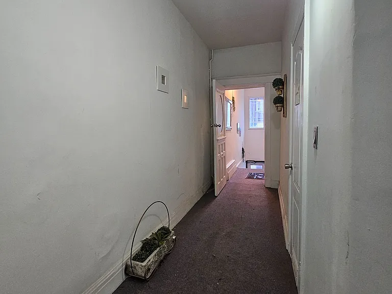 733 Pape Ave #A — Photo 27