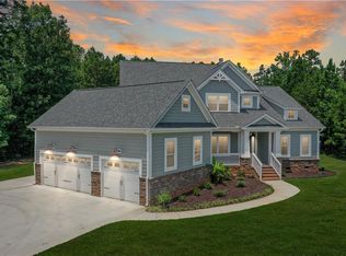 360 Stardust Ln, Seneca, SC 29672
