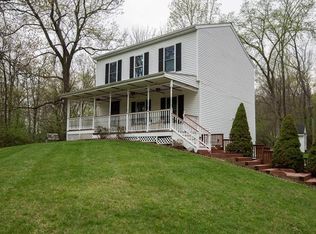 39 Fletcher Dr, Newburgh, NY