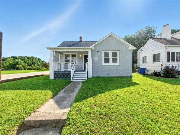 2614 Parish Ave, Newport News, VA 23607