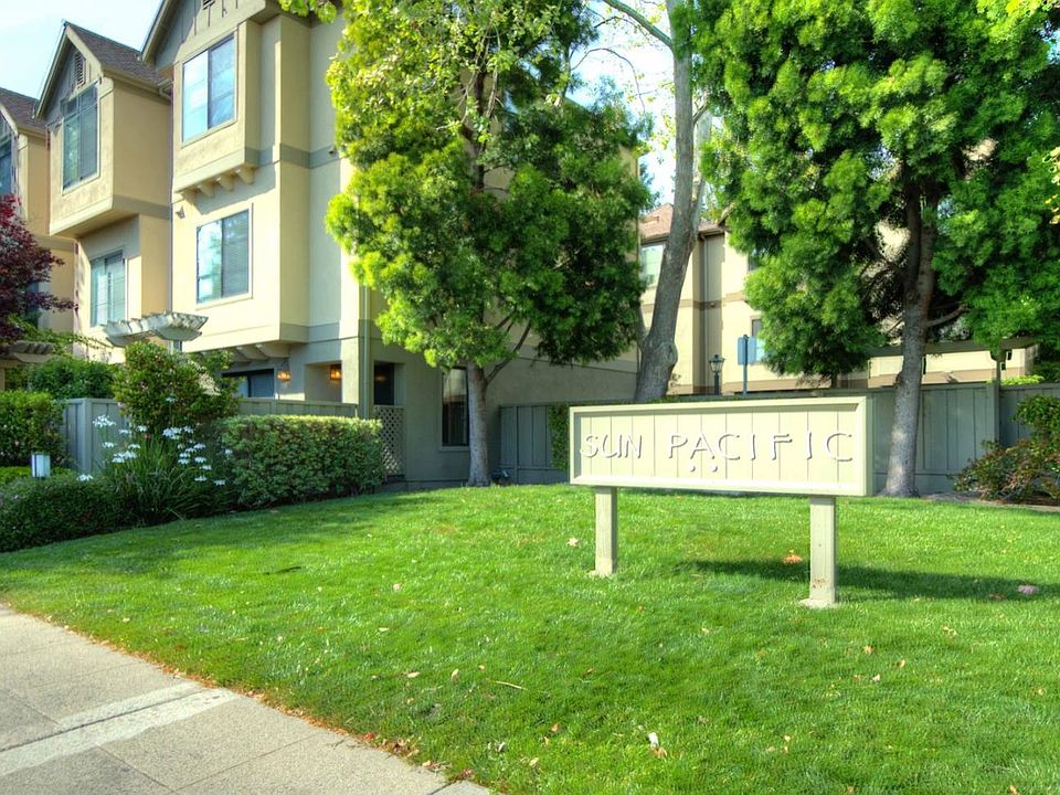 1st image of 755 Carmel Ave