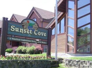 1111 River Rd UNIT 206, Wisconsin Dells, WI 53965