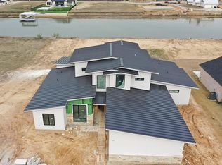 1737 Laguna Bay S, Azle, TX 76020