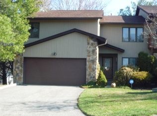 37 Wedgewood Dr, Woodland Park, NJ