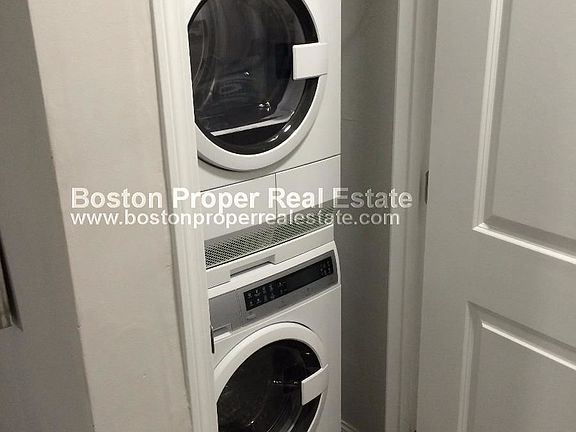 20 Clearway St. Boston - Back Bay Building Photo 11