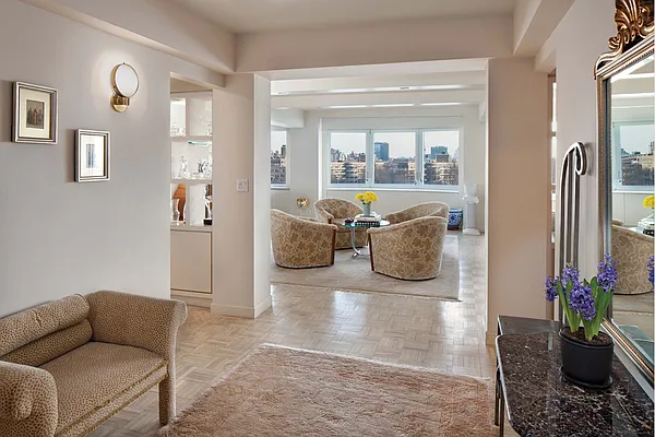 Sold by Stribling | media 26