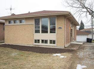 8629 S Kimbark Ave, Chicago, IL