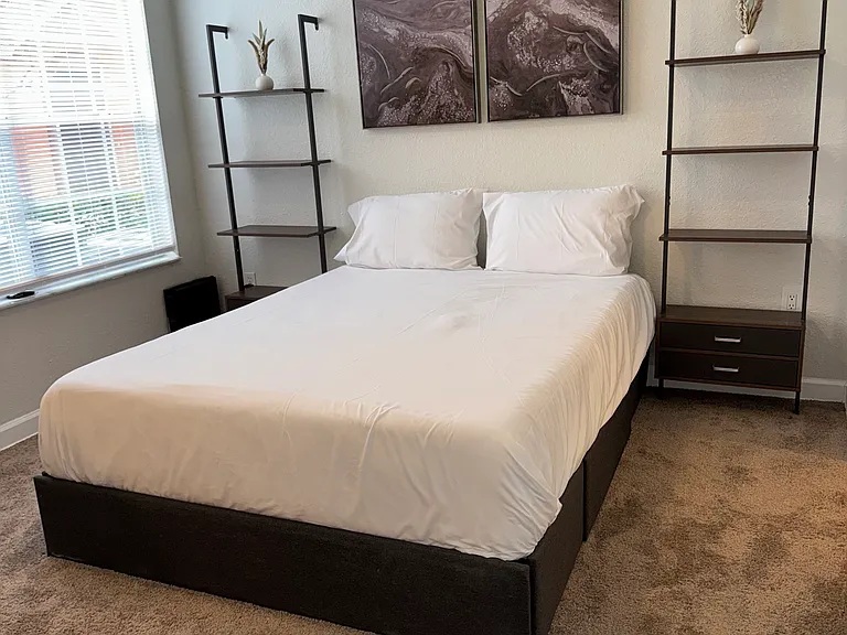 9024 Lake Chase Island Way #9024 — Photo 30